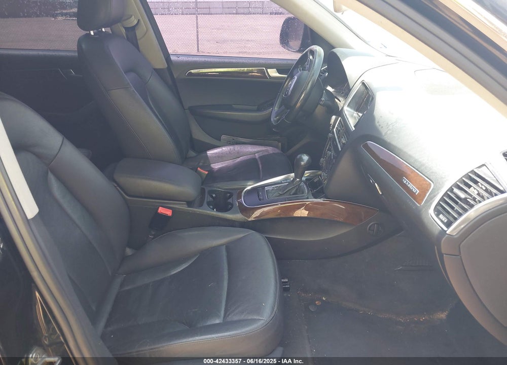 2012 AUDI Q5 2.0T PREMIUM VIN: WA1CFAFP5CA122075