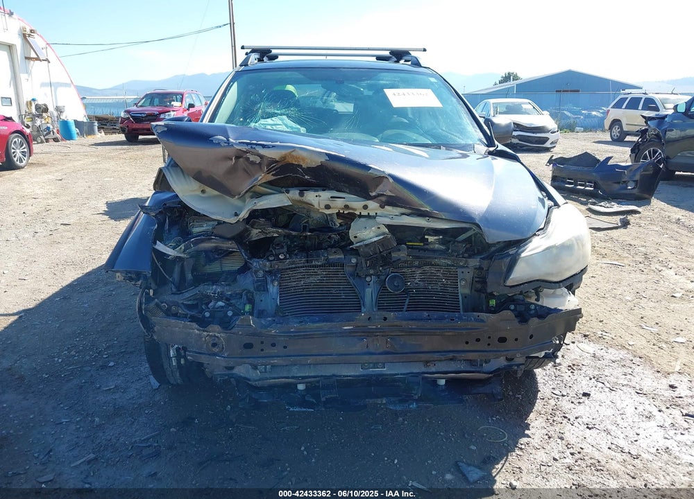 2014 SUBARU XV CROSSTREK VIN: JF2GPAKC3E8310905