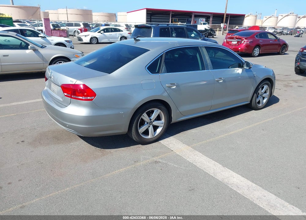 2014 VOLKSWAGEN PASSAT 1.8T WOLFSBURG EDITION VIN: 1VWAT7A39EC055174