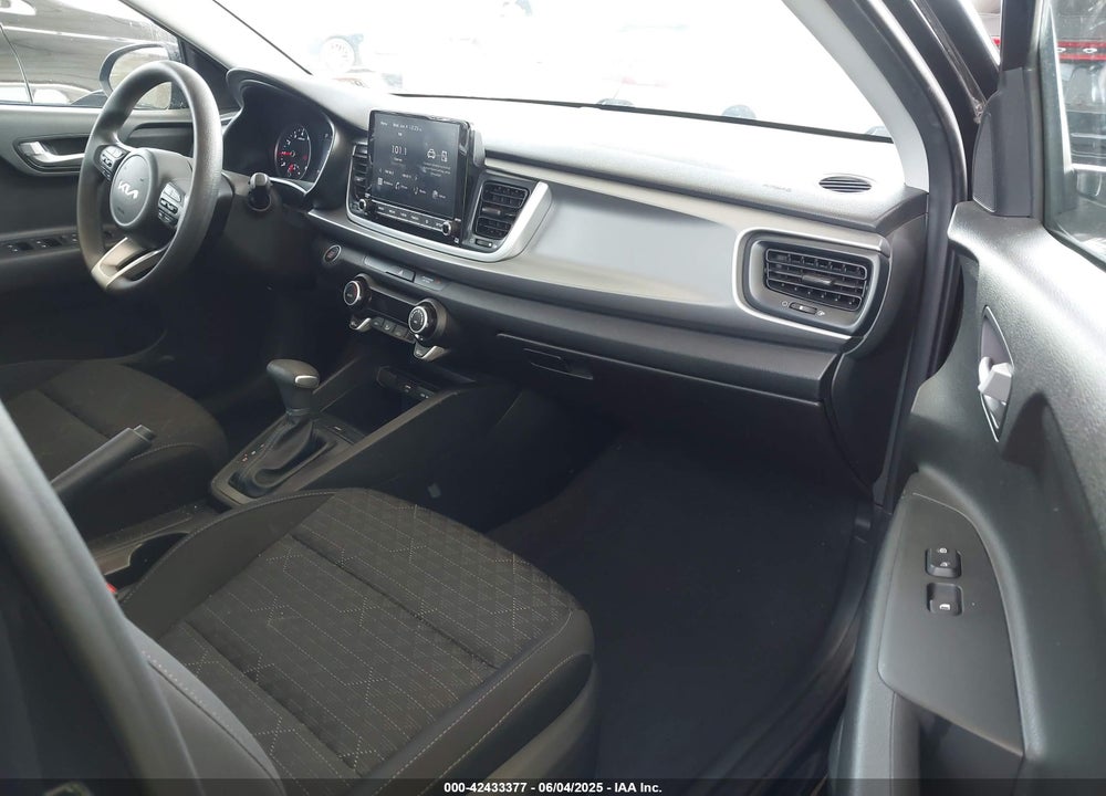 2023 KIA RIO VIN: 3KPA24AD6PE590293