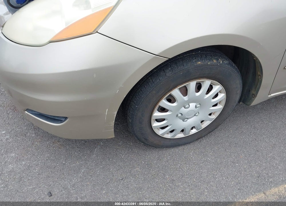 2007 TOYOTA SIENNA LE VIN: 5TDZK23C57S046885