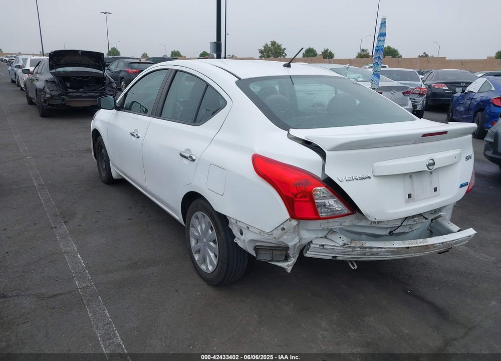 2015 NISSAN VERSA VIN: 3N1CN7AP8FL942489