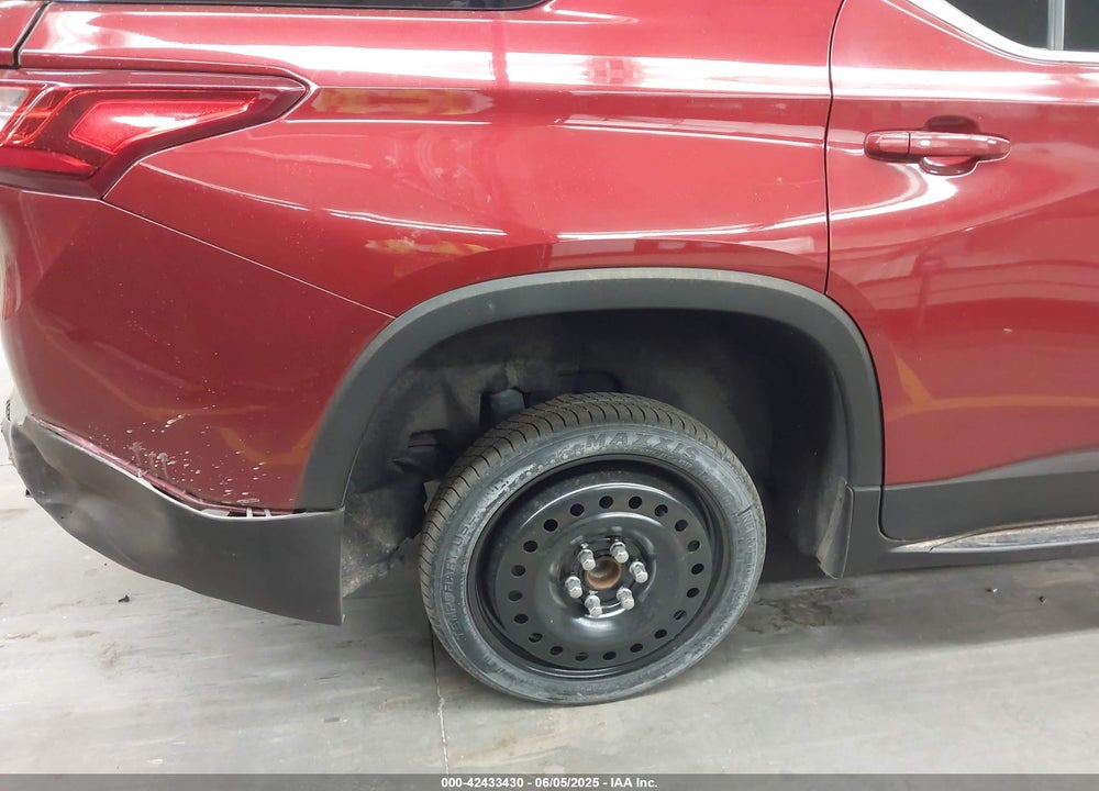 2018 CHEVROLET TRAVERSE VIN: 1GNERGKWXJJ195985