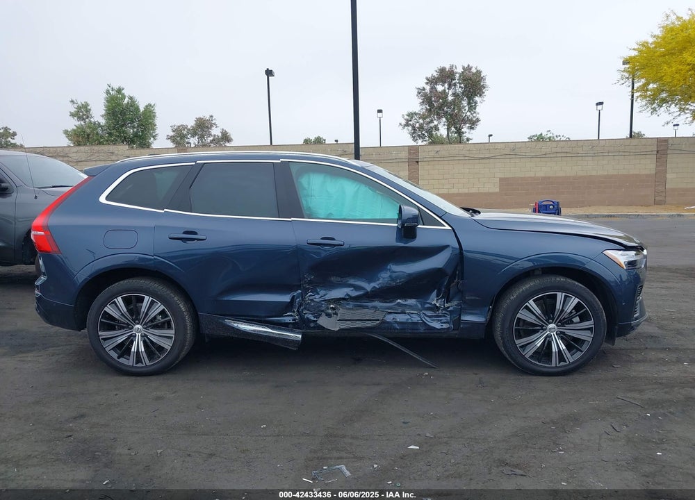 2023 VOLVO XC60 RECHARGE PLUG-IN HYBRID T8 PLUS BRIGHT THEME VIN: YV4H60DN3P1219303