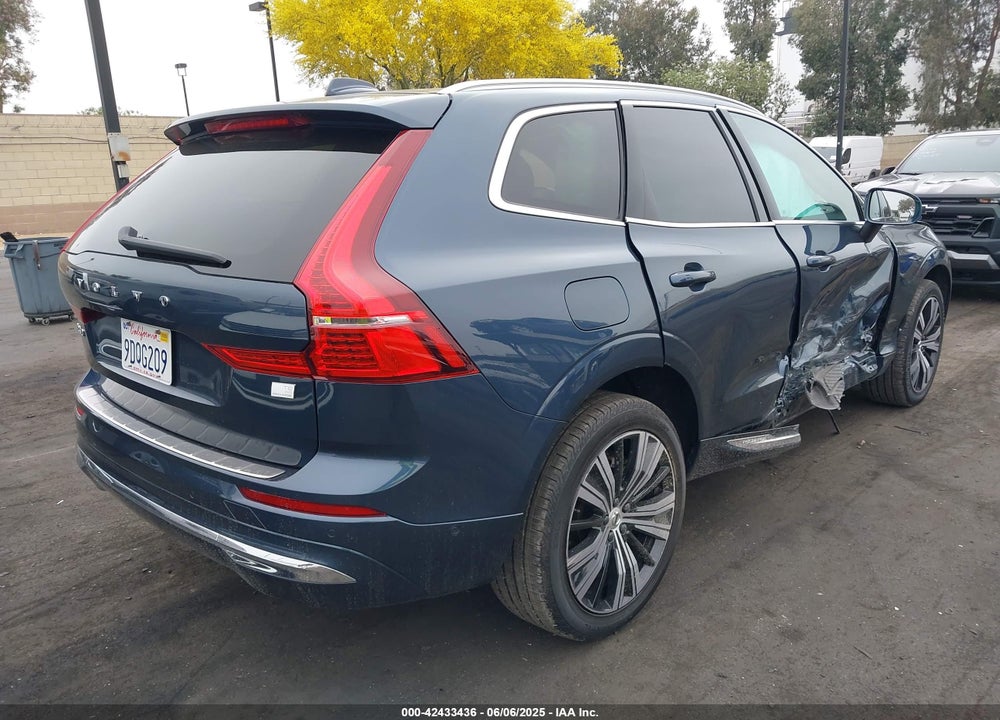 2023 VOLVO XC60 RECHARGE PLUG-IN HYBRID T8 PLUS BRIGHT THEME VIN: YV4H60DN3P1219303