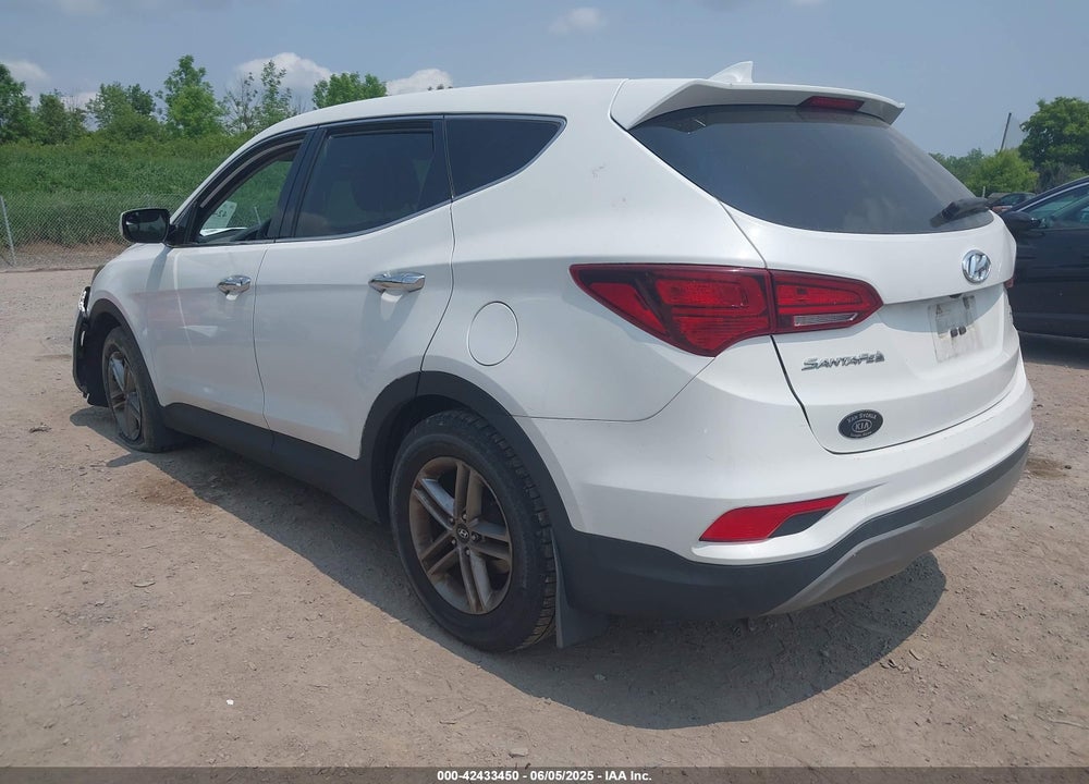 2017 HYUNDAI SANTA FE SPORT 2.4L VIN: 5XYZTDLB0HG383382