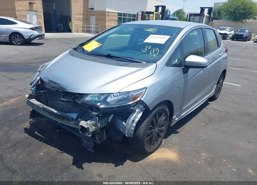 2018 HONDA FIT SPORT VIN: 3HGGK5G65JM716084