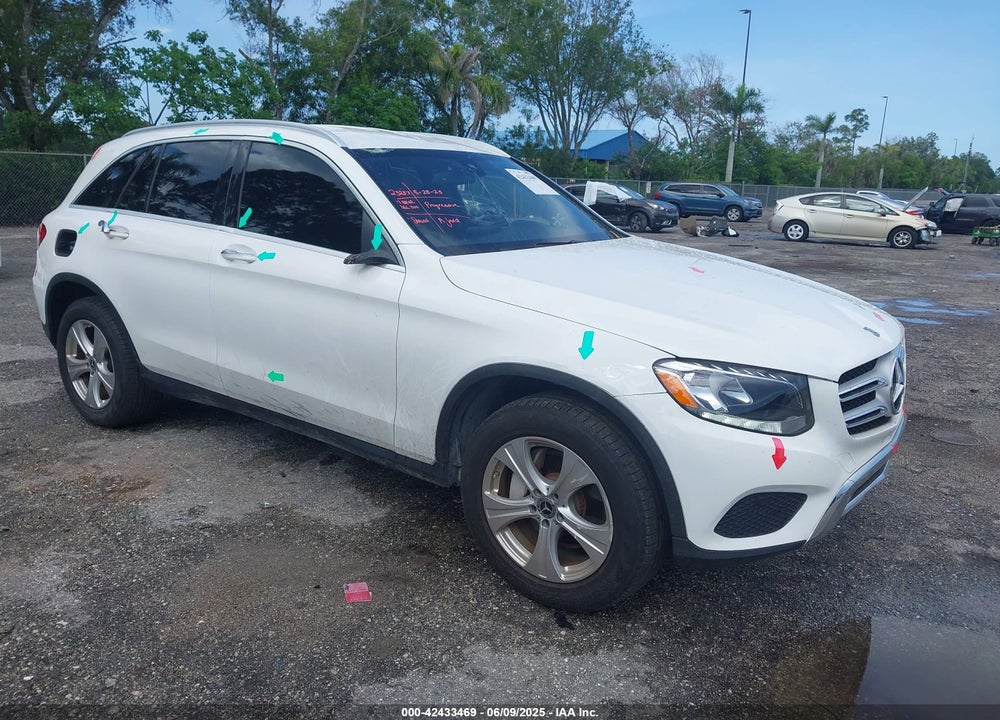 2017 MERCEDES-BENZ GLC 300 VIN: WDC0G4JB3HV011053