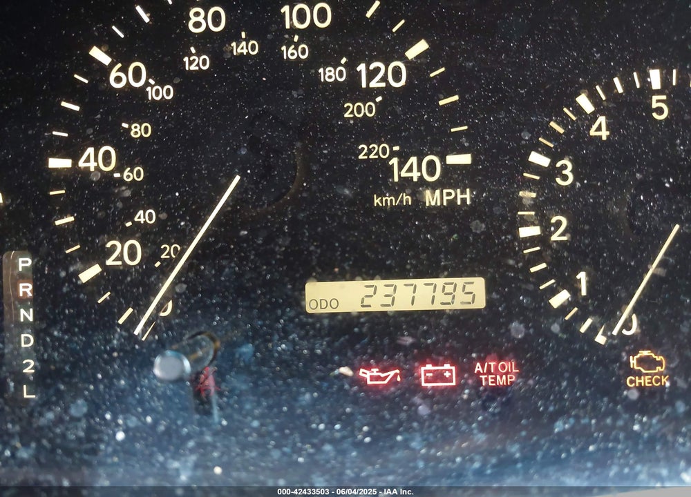 2000 LEXUS RX 300 VIN: JT6HF10U8Y0111828