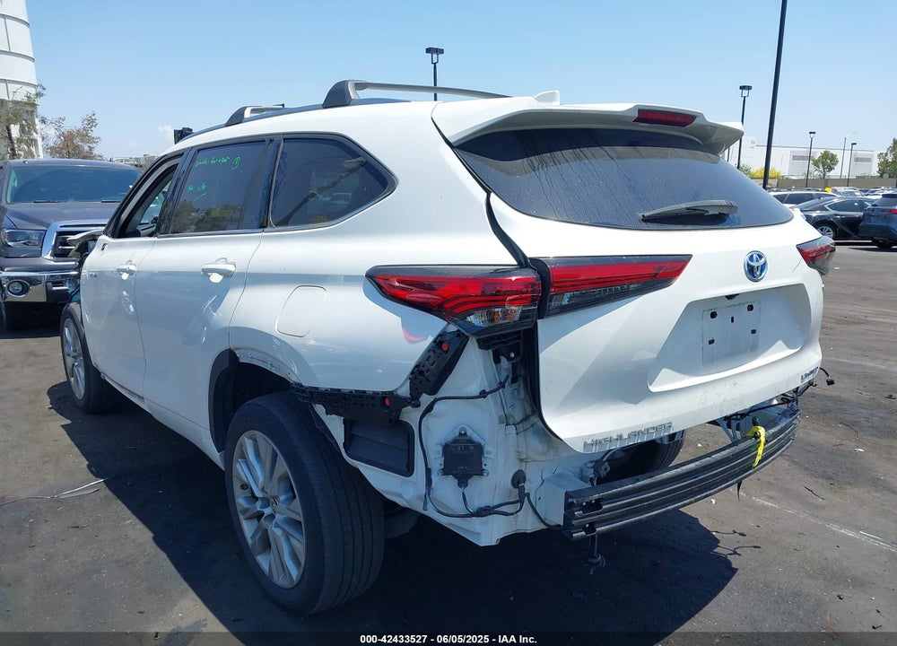 2021 TOYOTA HIGHLANDER VIN: 5TDXBRCH7MS039802