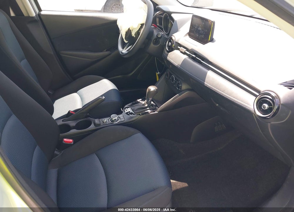 2020 TOYOTA YARIS VIN: 3MYDLBJV5LY704110