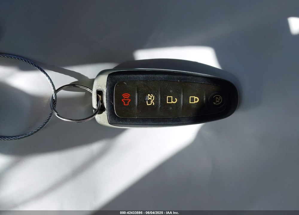 2013 FORD ESCAPE VIN: 1FMCU0HX7DUB83880