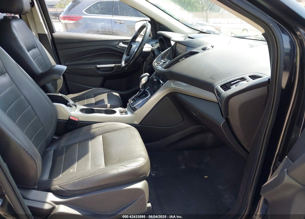 2013 FORD ESCAPE VIN: 1FMCU0HX7DUB83880