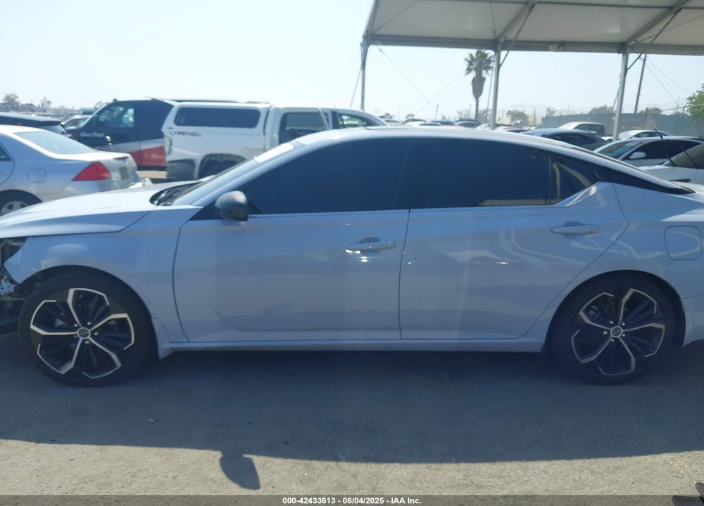 2024 NISSAN ALTIMA VIN: 1N4BL4CV4RN339414