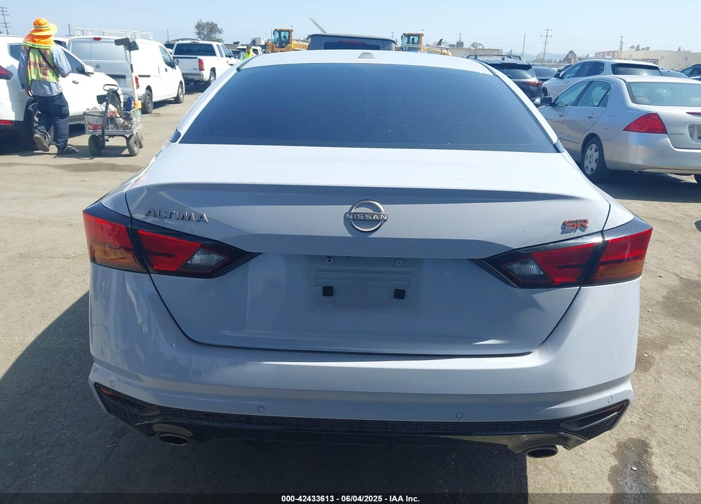 2024 NISSAN ALTIMA VIN: 1N4BL4CV4RN339414