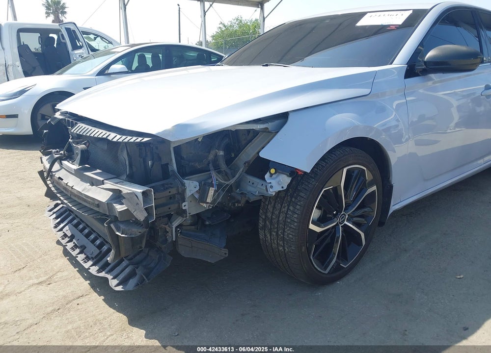 2024 NISSAN ALTIMA VIN: 1N4BL4CV4RN339414