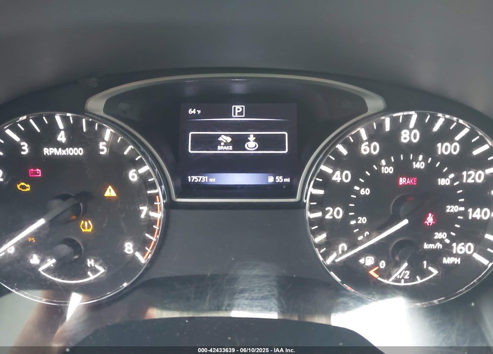 2017 NISSAN PATHFINDER VIN: 5N1DR2MN9HC682195