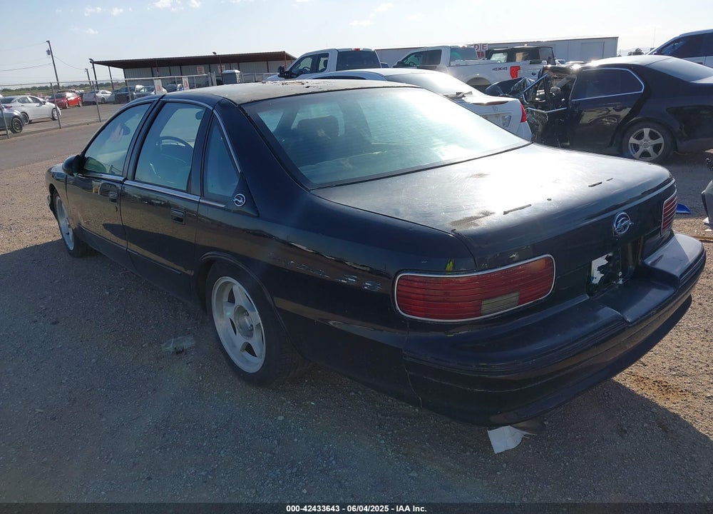 1994 CHEVROLET CAPRICE CLASSIC VIN: 1G1BL52P5RR149027
