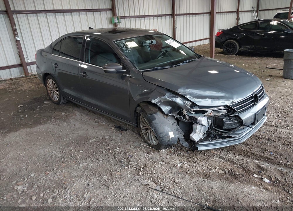 2015 VOLKSWAGEN JETTA 1.8T SE VIN: 3VWD07AJ9FM310300
