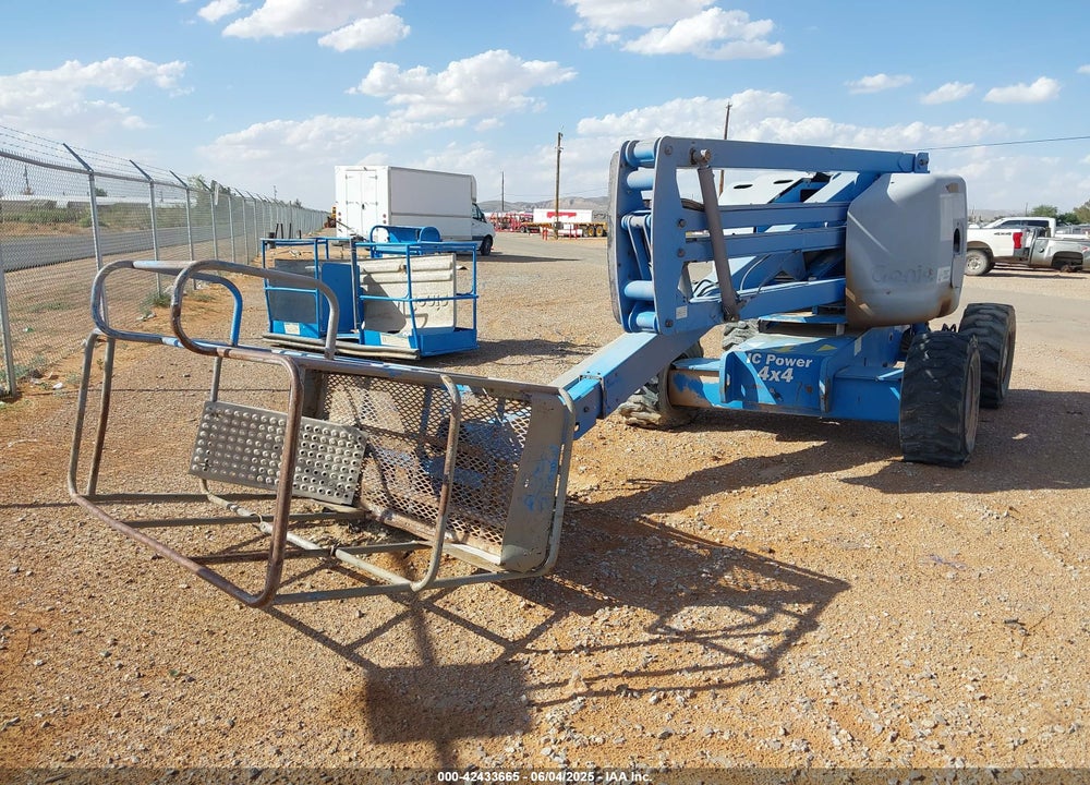 2001 GENIE Z-45/25 VIN: Z4525-18693