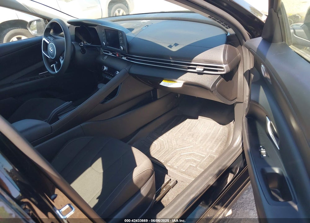 2023 HYUNDAI ELANTRA SEL VIN: KMHLM4AG0PU459693