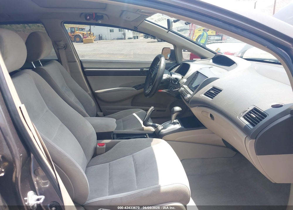 2010 HONDA CIVIC VIN: 19XFA1F85AE062996