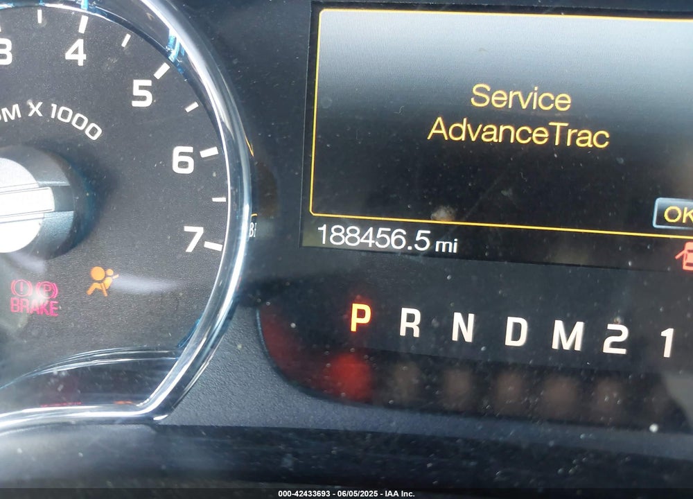 2011 FORD F-150 LARIAT VIN: 1FTFW1ET8BKD35158