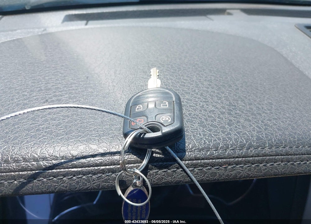 2011 FORD F-150 LARIAT VIN: 1FTFW1ET8BKD35158