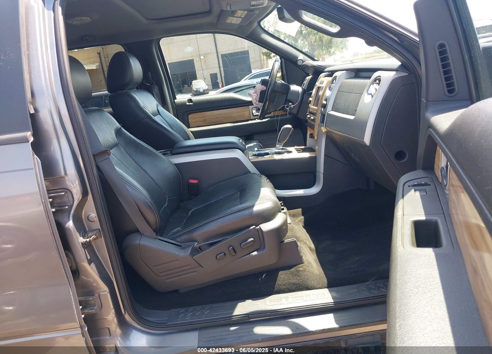 2011 FORD F-150 LARIAT VIN: 1FTFW1ET8BKD35158