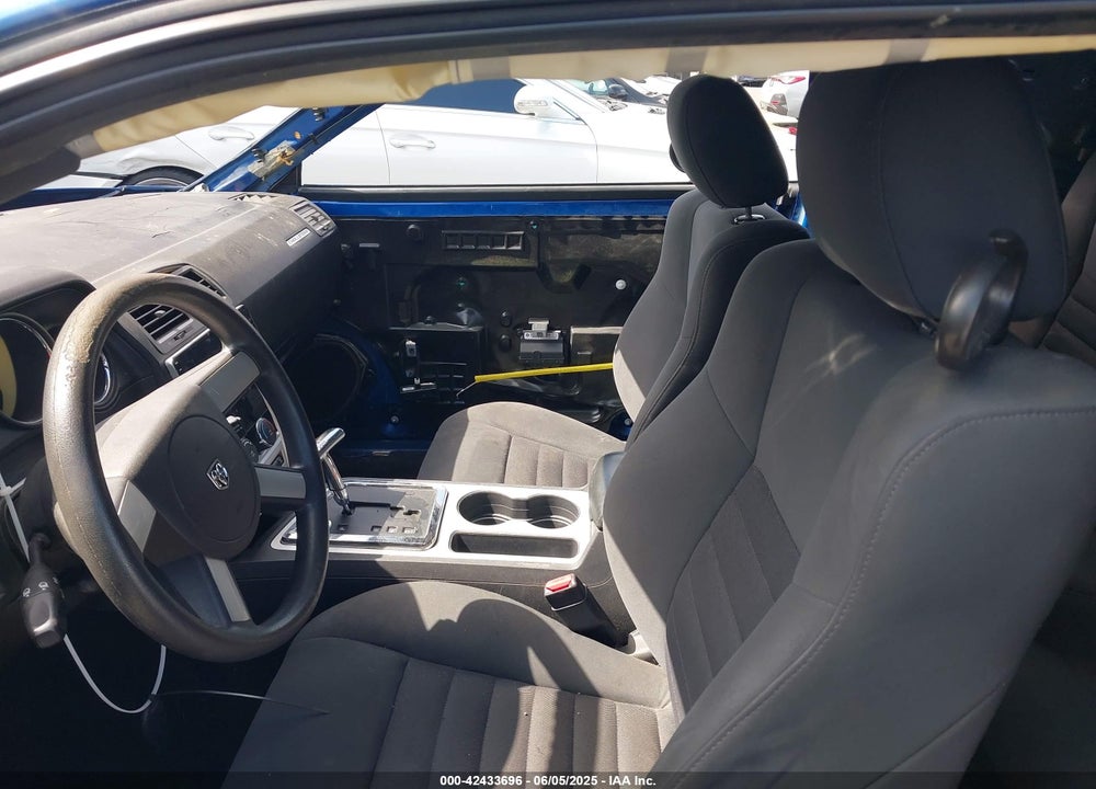 2010 DODGE CHALLENGER SE VIN: 2B3CJ4DV8AH109456
