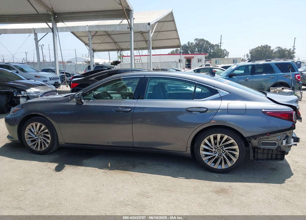 2019 LEXUS ES350 VIN: 58ABZ1B12KU020065