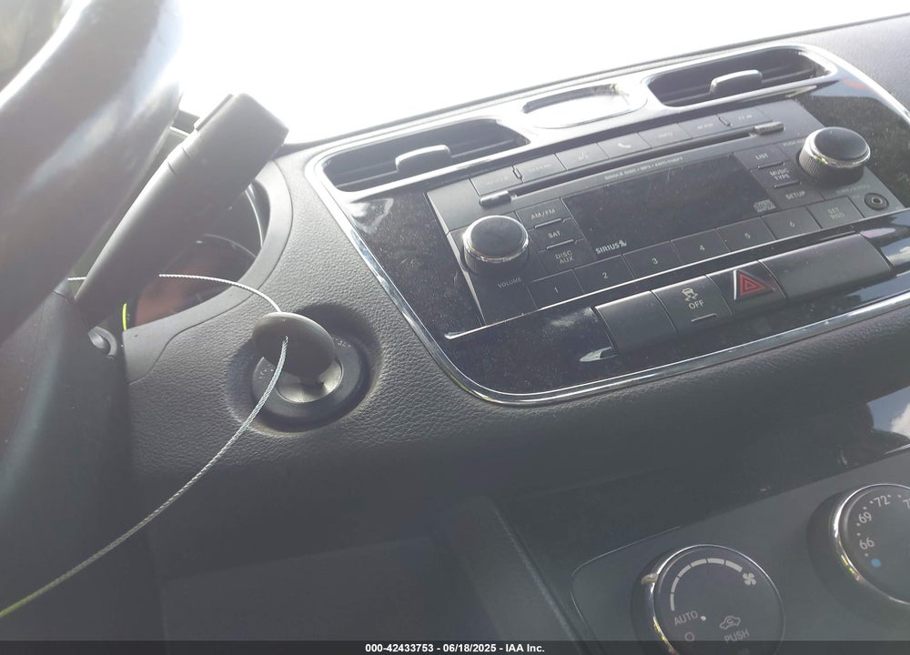 2012 CHRYSLER 200 VIN: 1C3CCBBB4CN177032