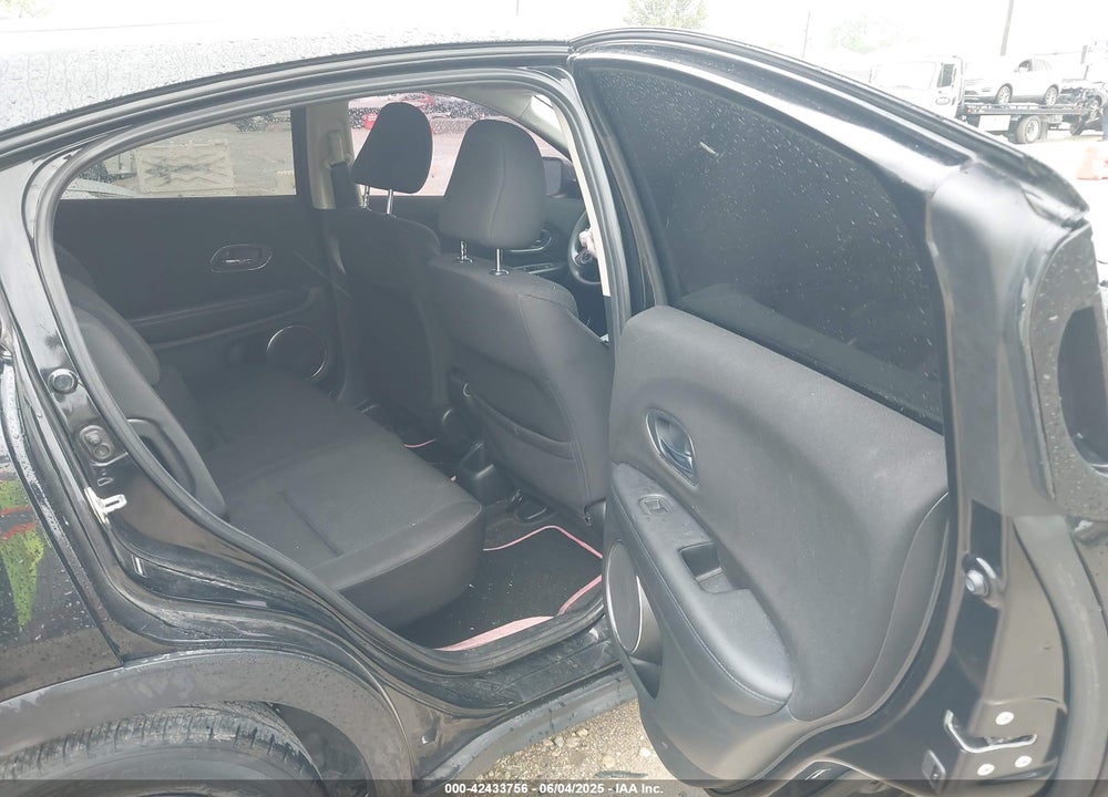 2017 HONDA HR-V VIN: 3CZRU5H54HG709900