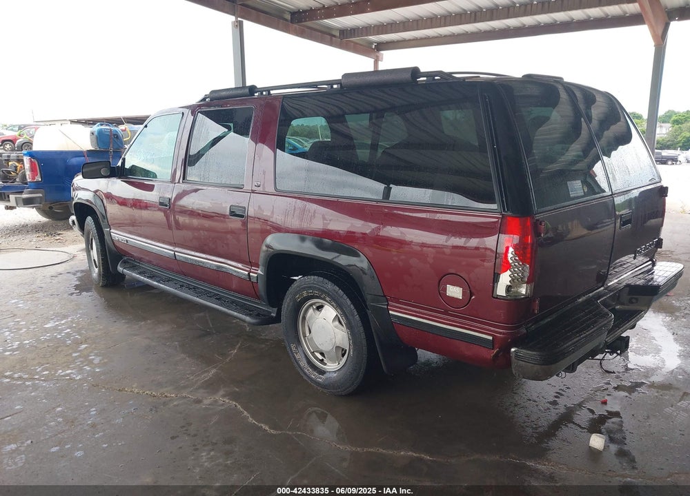 1999 CHEVROLET SUBURBAN 1500 VIN: 3GNFK16R8XG144067