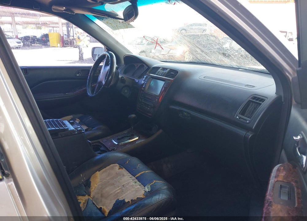 2001 ACURA MDX VIN: 2HNYD18821H506332