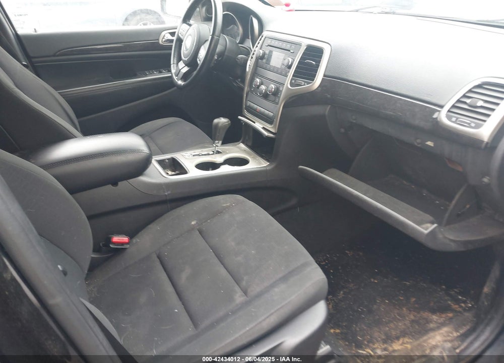 2012 JEEP GRAND CHEROKEE VIN: 1C4RJFAG5CC347667