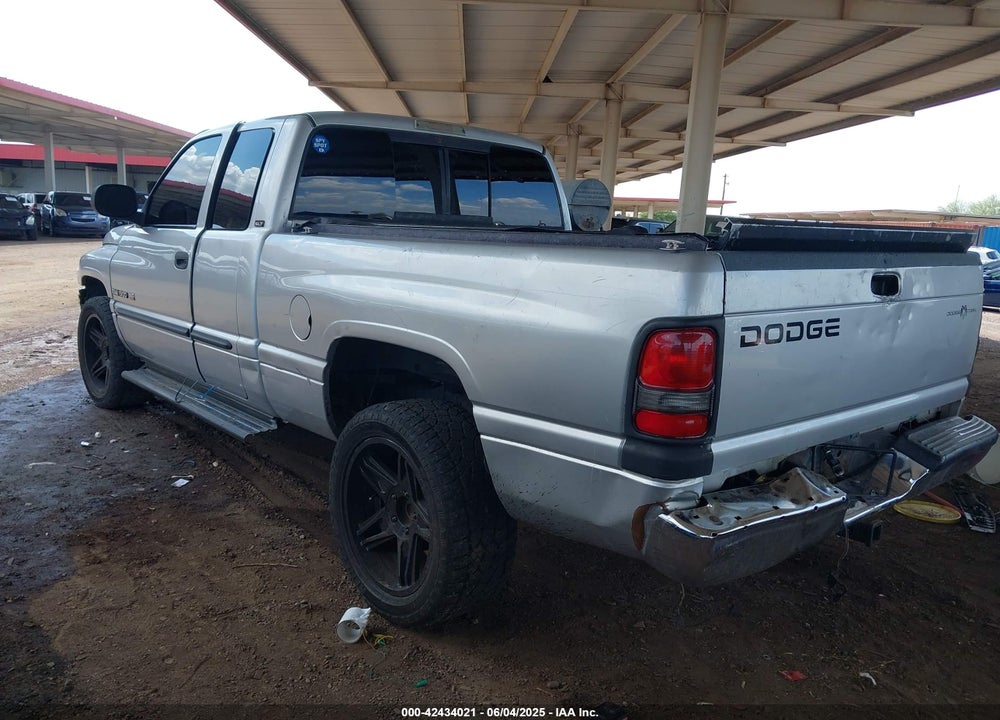 2001 DODGE RAM 1500 ST VIN: 1B7HC13Y81J610323