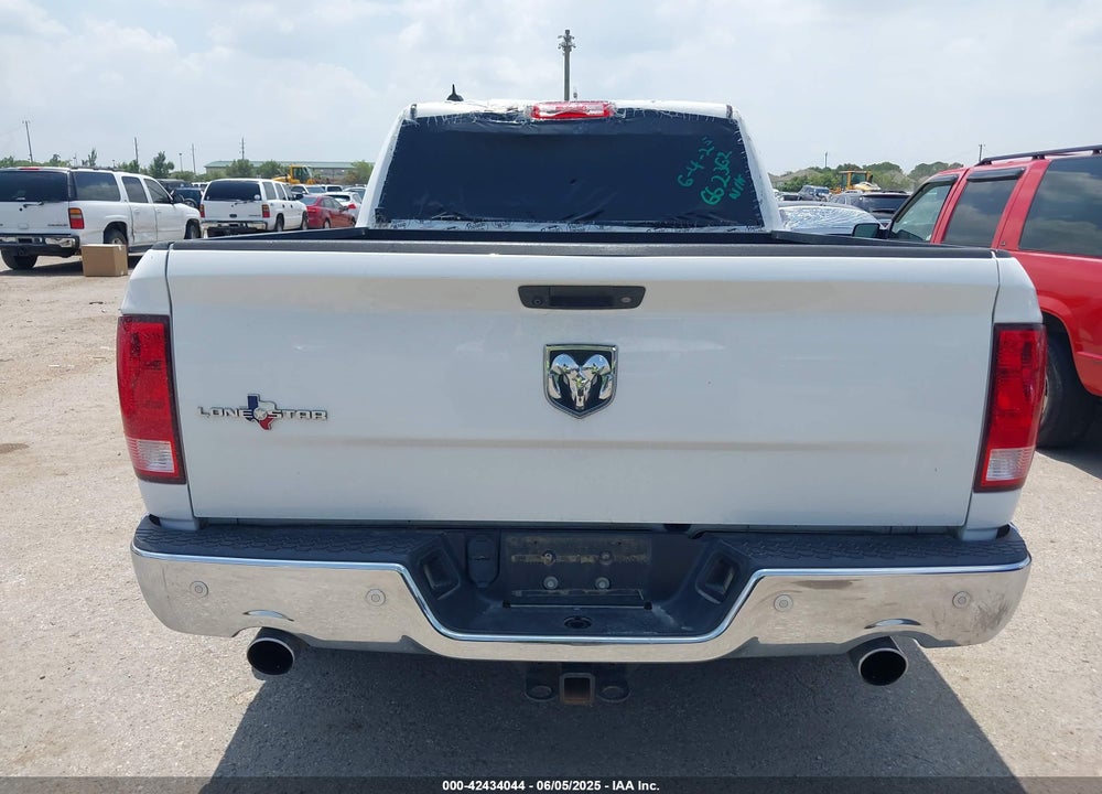 2017 RAM 1500 LONE STAR SILVER  4X2 6'4 BOX VIN: 1C6RR6TT3HS662362