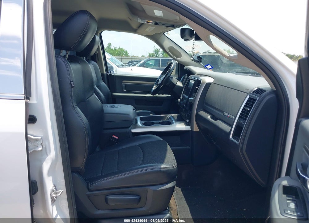 2017 RAM 1500 LONE STAR SILVER  4X2 6'4 BOX VIN: 1C6RR6TT3HS662362