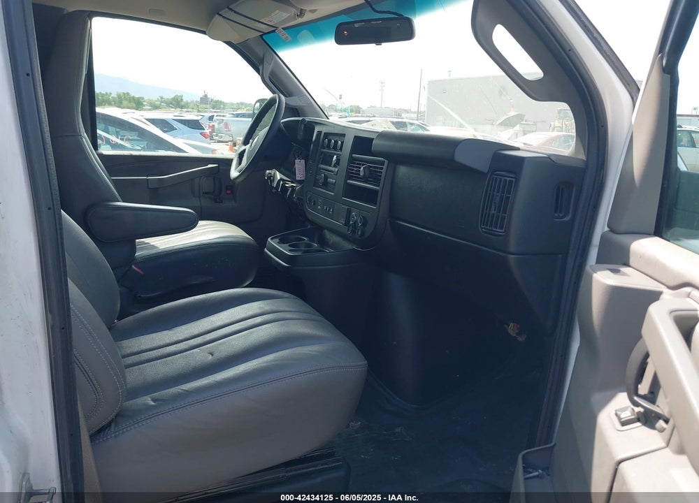 2019 CHEVROLET EXPRESS 2500 WORK VAN VIN: 1GCWGAFP1K1254216