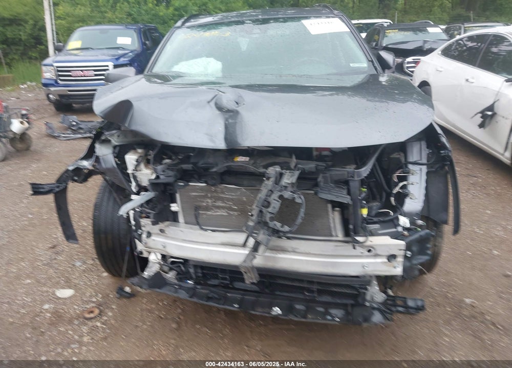 2019 TOYOTA RAV4 VIN: JTMN1RFV9KD036470