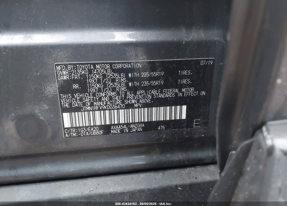 2019 TOYOTA RAV4 VIN: JTMN1RFV9KD036470