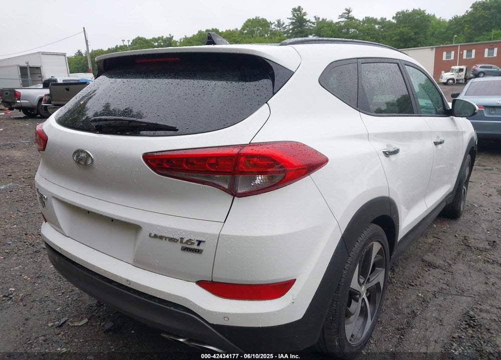 2016 HYUNDAI TUCSON LIMITED VIN: KM8J3CA24GU088045
