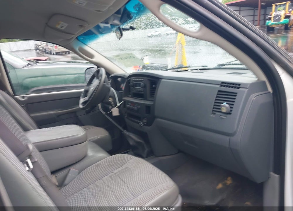 2008 DODGE RAM 1500 ST/SXT VIN: 1D7HA18K28J104237