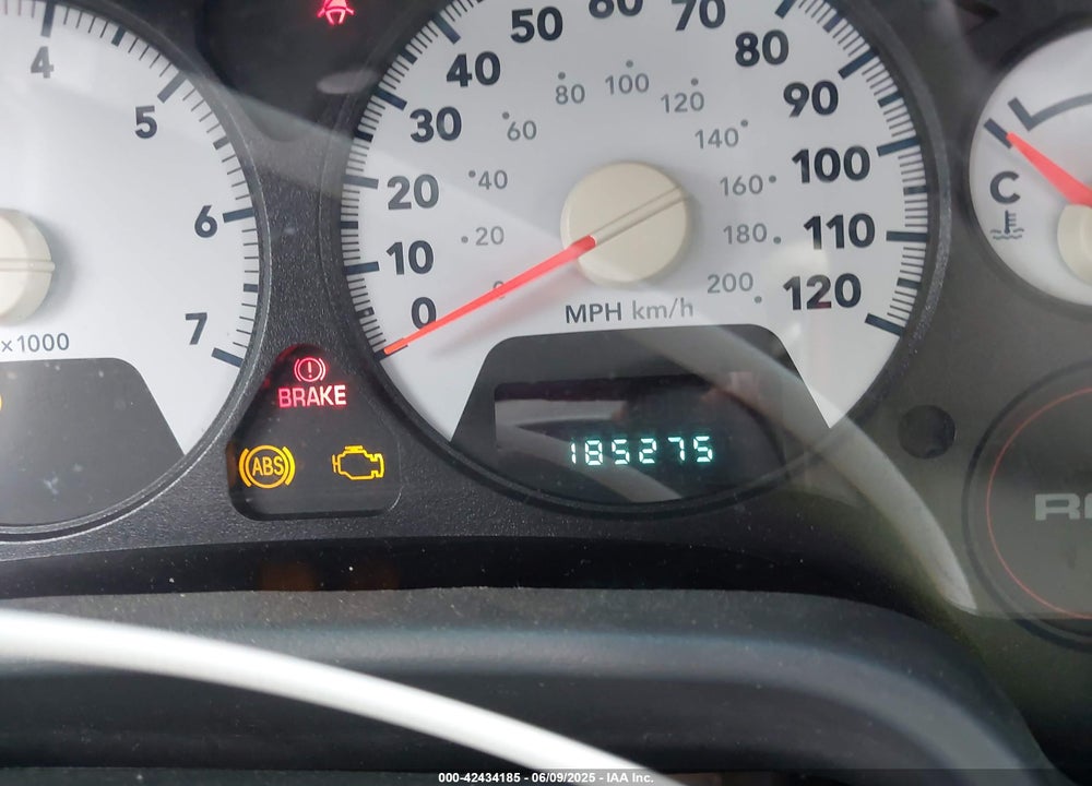 2008 DODGE RAM 1500 ST/SXT VIN: 1D7HA18K28J104237