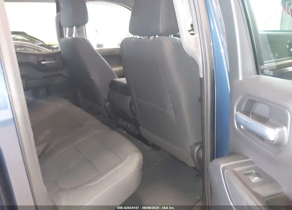 2021 CHEVROLET SILVERADO 1500 4WD DOUBLE CAB STANDARD BED LT VIN: 1GCRYDED3MZ138684