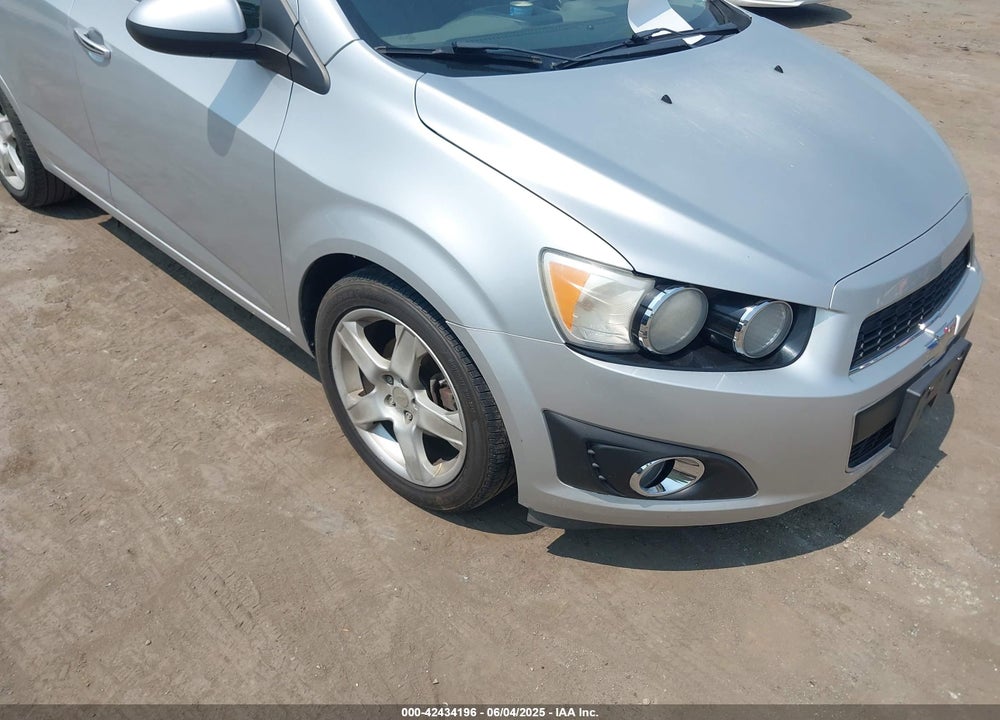 2013 CHEVROLET SONIC VIN: 1G1JE5SH6D4173728