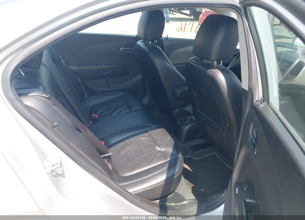 2013 CHEVROLET SONIC VIN: 1G1JE5SH6D4173728