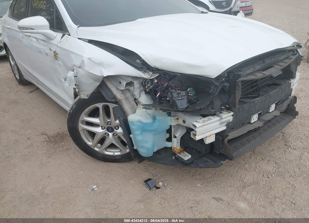 2016 FORD FUSION VIN: 1FA6P0H73G5132096