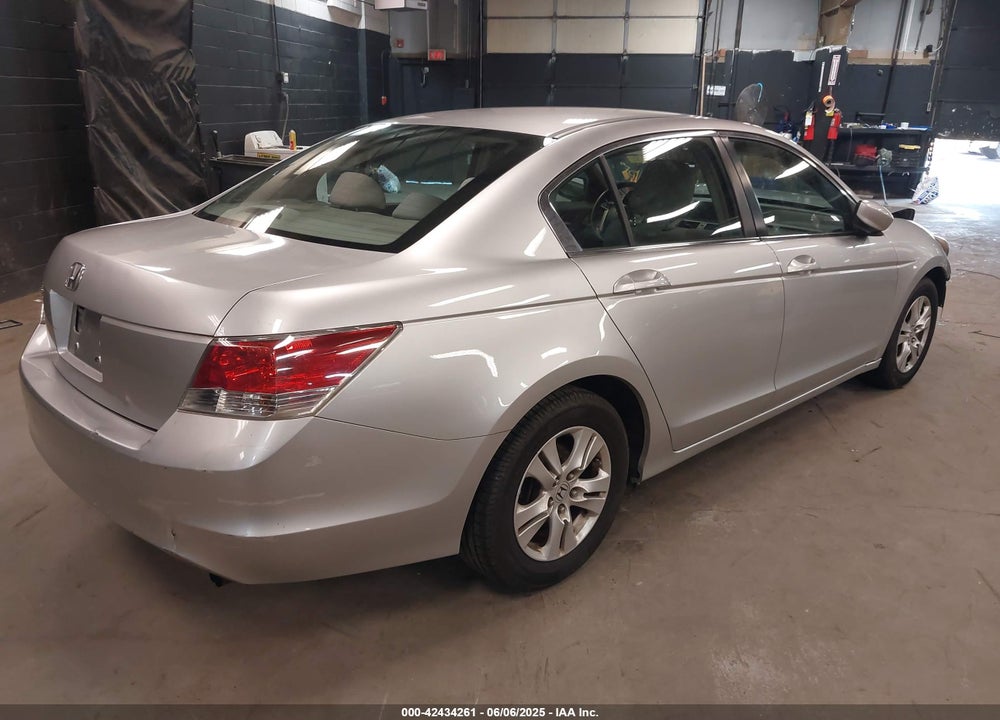 2008 HONDA ACCORD 2.4 LX-P VIN: 1HGCP26448A133947
